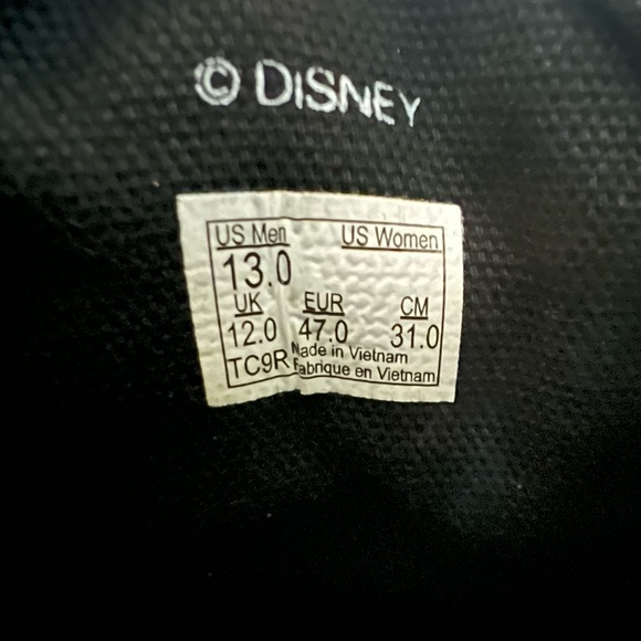 Vans Special Edition Disney’s Jungle book themed Vans - Picture 7 of 8